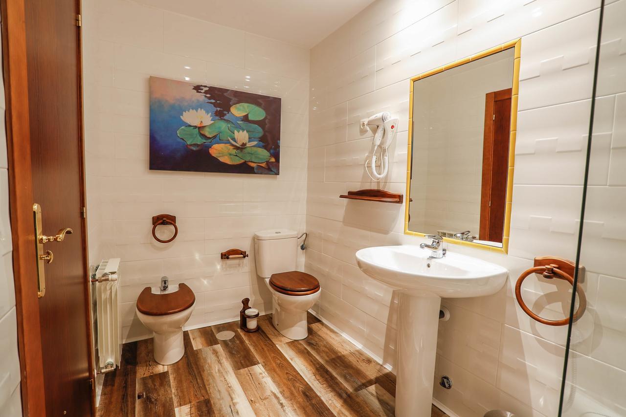 Hotel Rey Silo Pravia Ngoại thất bức ảnh