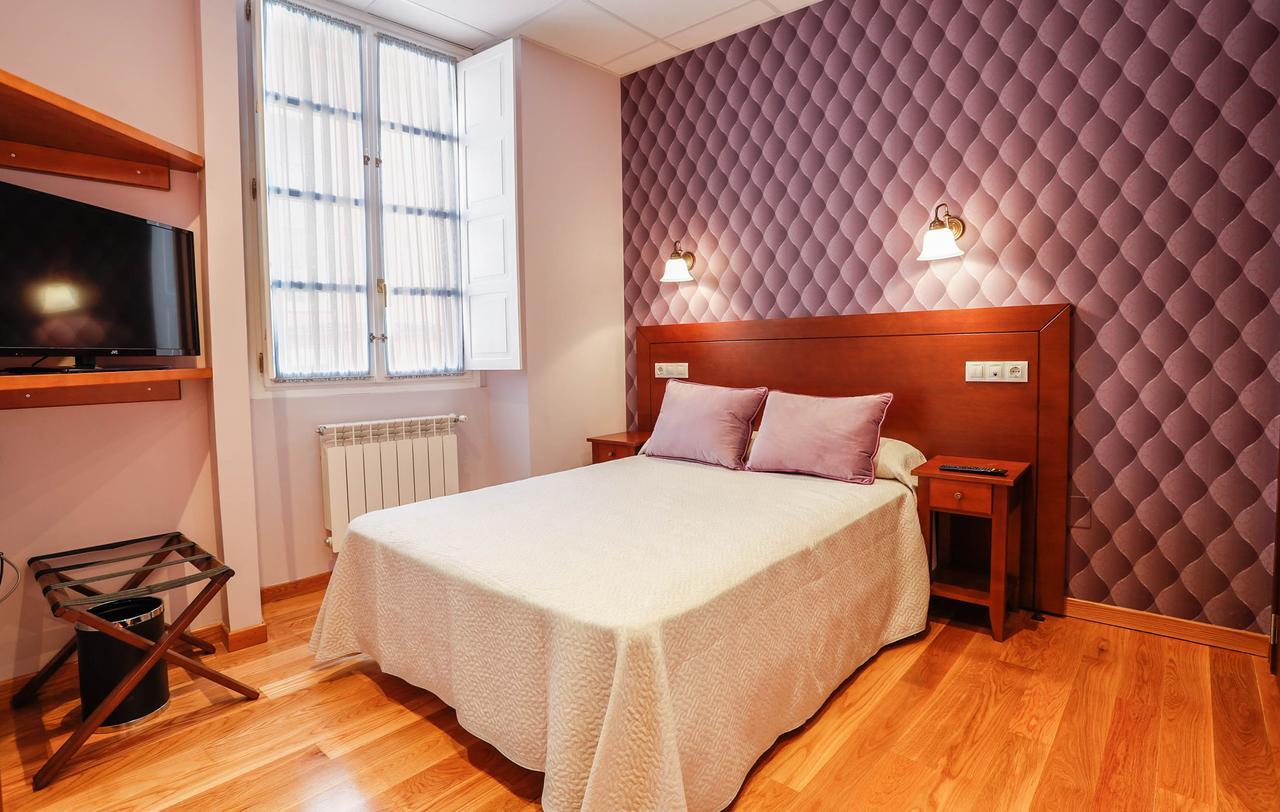 Hotel Rey Silo Pravia Ngoại thất bức ảnh