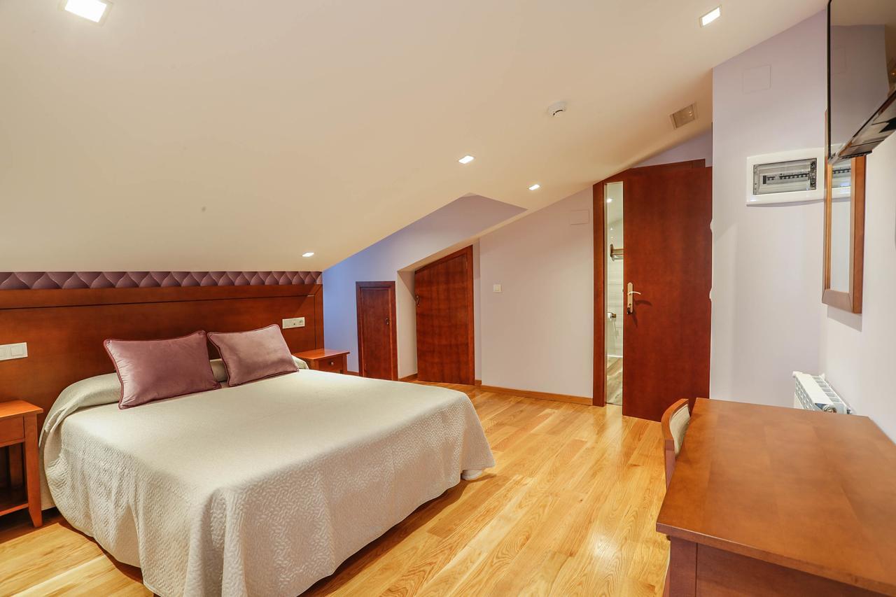 Hotel Rey Silo Pravia Ngoại thất bức ảnh